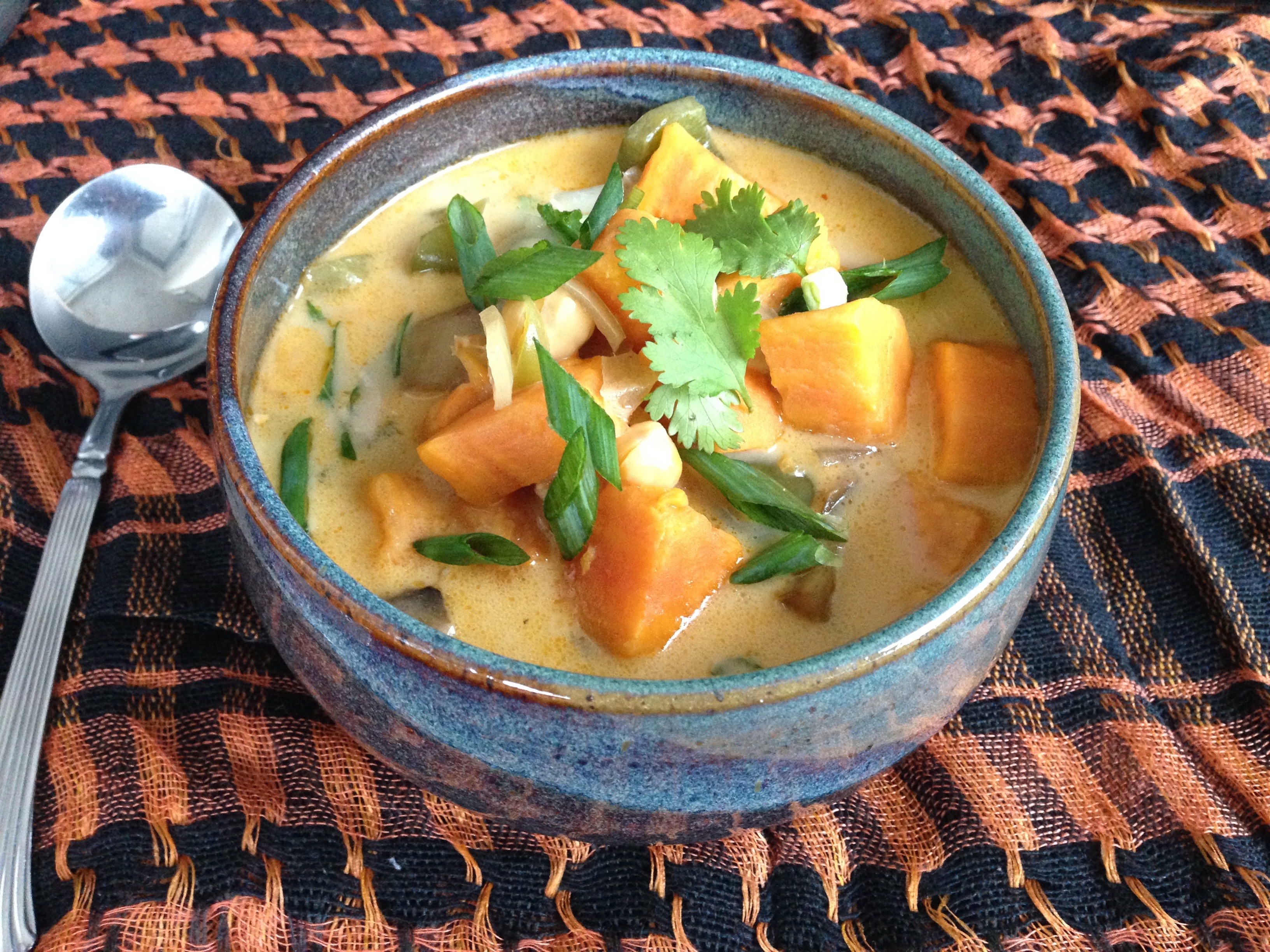 sweet potato coconut curry soup easy healthy tasty dairy free vegan